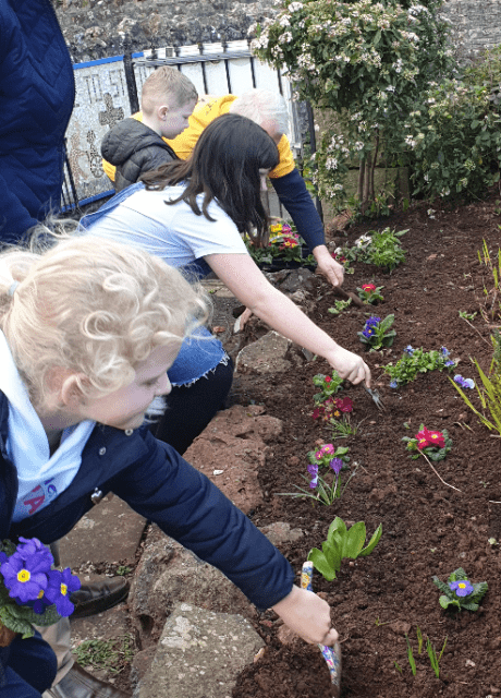 Messy Church Flower Planting 1st March 2020
